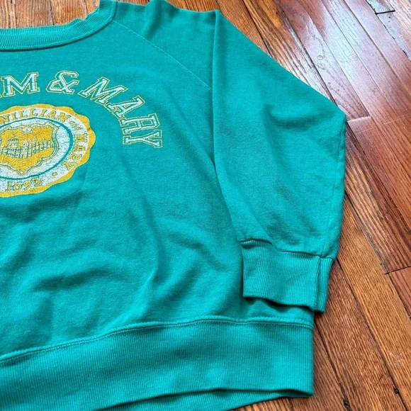 60’s College of William & Mary True Vintage Crewneck Sweater - Picture 5 of 16